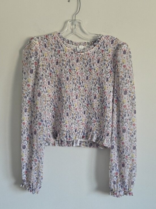 Aritzia Tops - ARITZIA | Wilfred Tempest Blouse smocked Floral Cropped Sz L